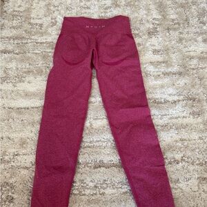 NVGTN Seamless Pink Leggings, like new